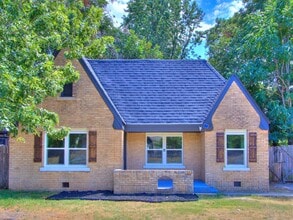 Building Photo - 3312 NW 16th St