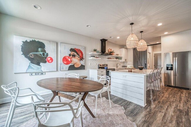 Building Photo - Brand-New Single Family Homes