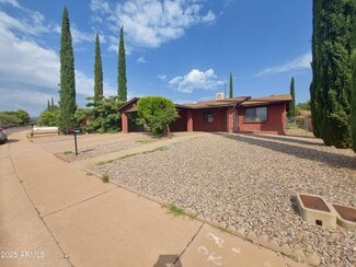 Building Photo - 4939 E Evergreen Dr