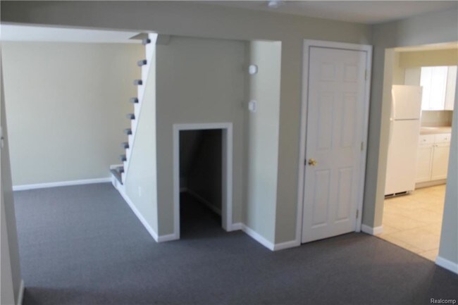 Building Photo - 56733 Grand River Ave