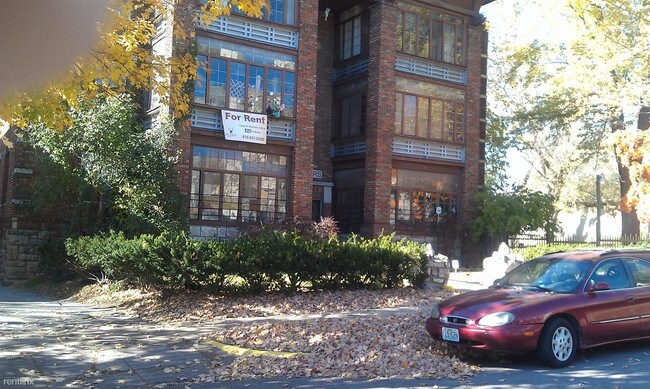 Foto del edificio - 2 br, 1 bath Apartment - The Antlers 1S