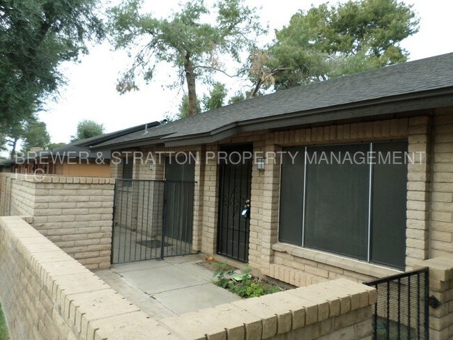 Building Photo - 16 W Loma Vista Dr