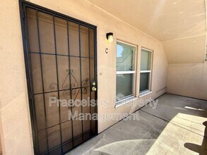 Building Photo - 270 Whitney St