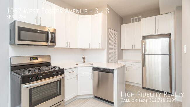 Foto del edificio - 1057 W Foster Ave