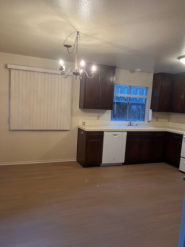 Building Photo - Beach access to this 1 Bedroom, 1 Bathroom...