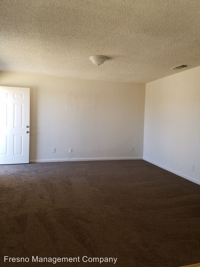 4604 E Lowe Ave, Fresno, CA 93702 - Condo for Rent in Fresno, CA