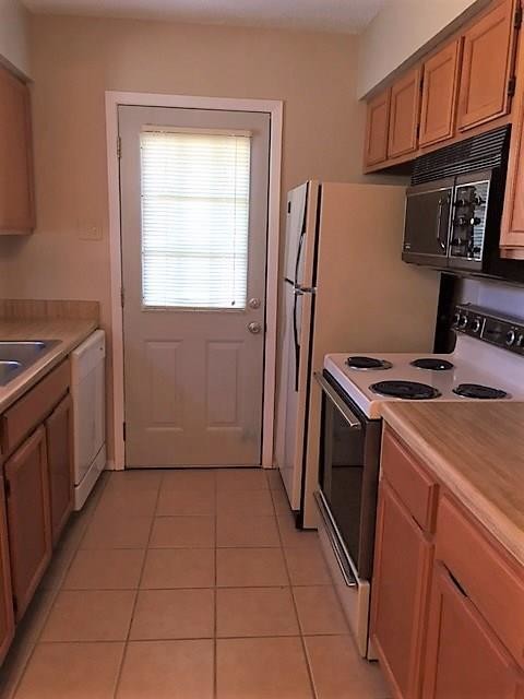 Foto del edificio - 1805 W Spring Creek Pkwy