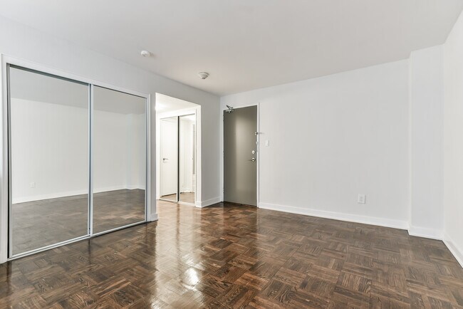 Photo du bâtiment - Avenue Park Apartments