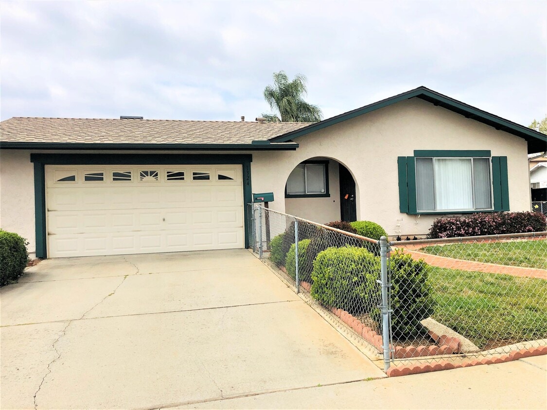 1324 Stanley Way, Escondido, CA 92027 House Rental in Escondido, CA