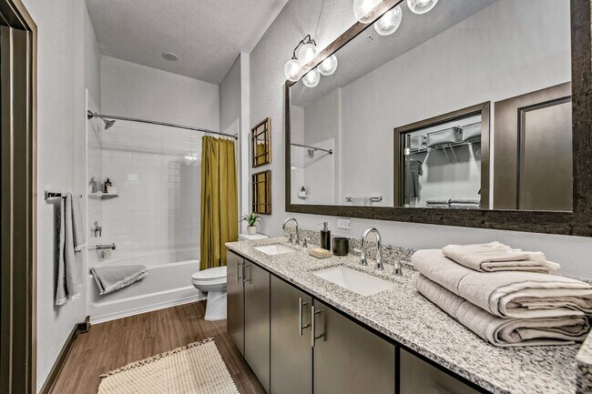 Foto del edificio - 3101 E Pecan St