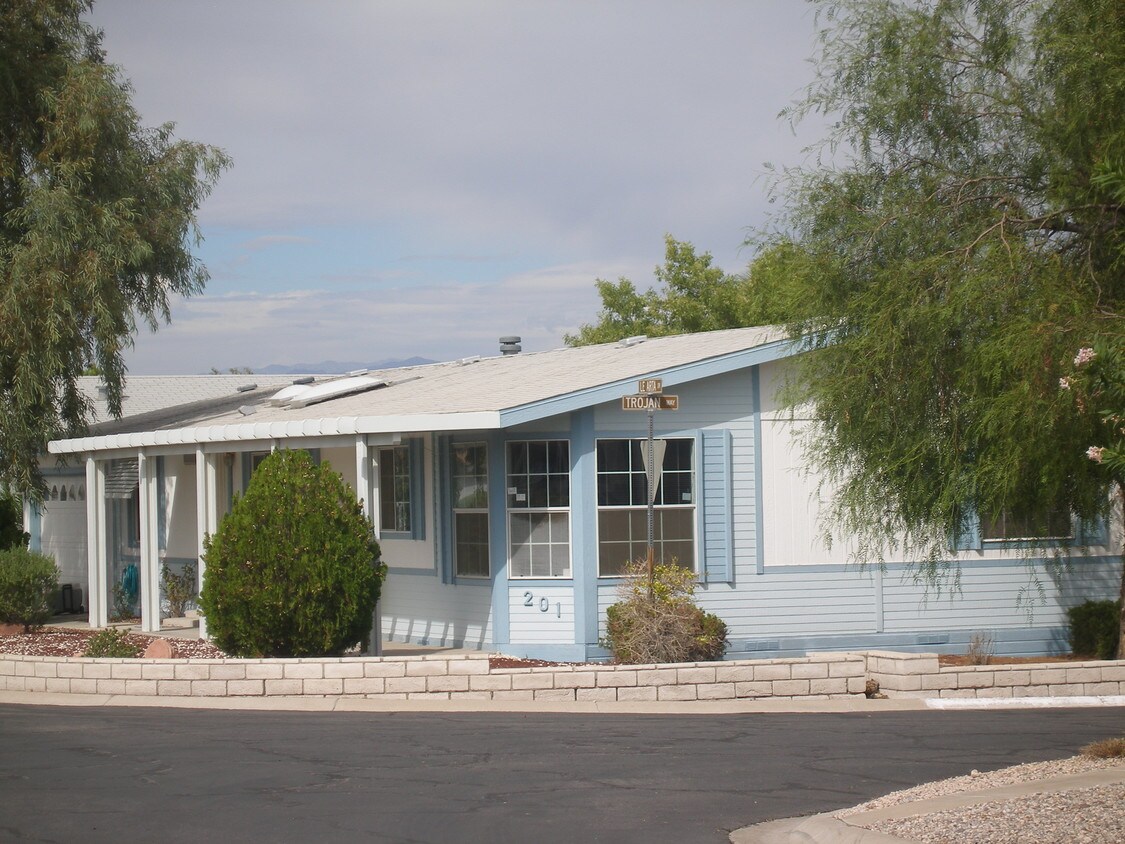 Primary Photo - 201 Trojan Way