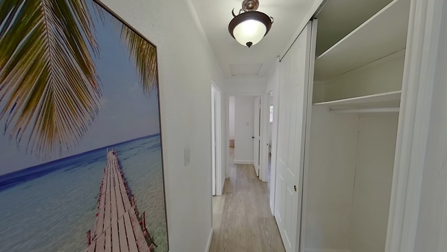 Hallway to bedrooms - 471 Serenade Way