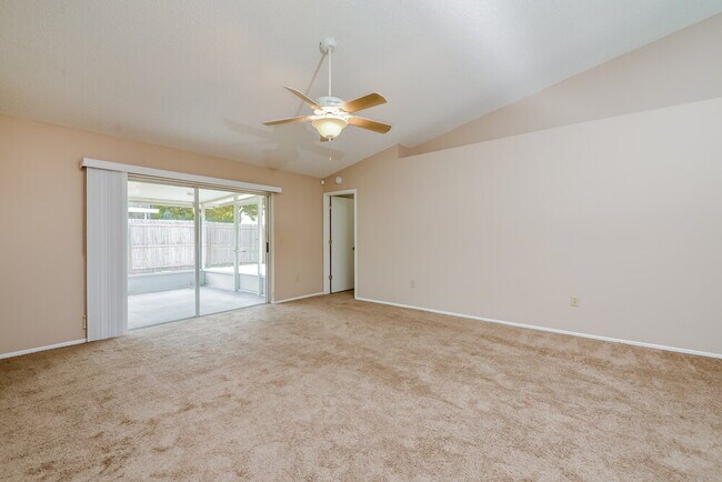 Building Photo - 13203 Pine Creek Cir