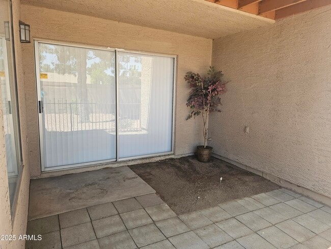Building Photo - 2834 S Ext Rd