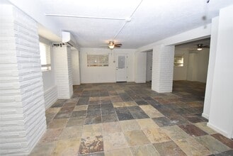 Building Photo - 82 Harbor Ln