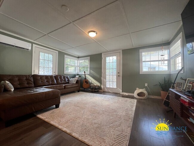 Foto del edificio - Nice 4 Bedroom Home in Fort Walton Beach!