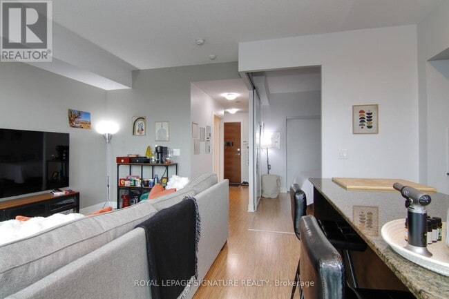 Building Photo - 35 Brian Peck Crescent