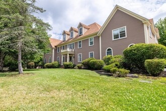 Building Photo - 56 Holt Rd