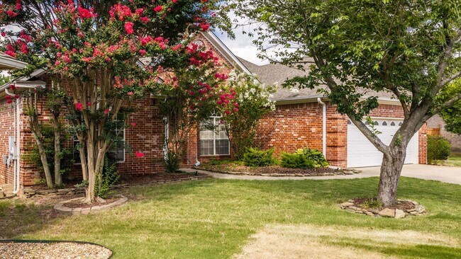 Foto del edificio - Updated 4BR/2BA One-Level Home on Maumelle Cul-de-Sac — Trail Access