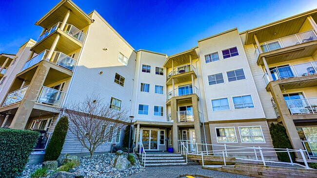 Building Photo - 4758 53 St