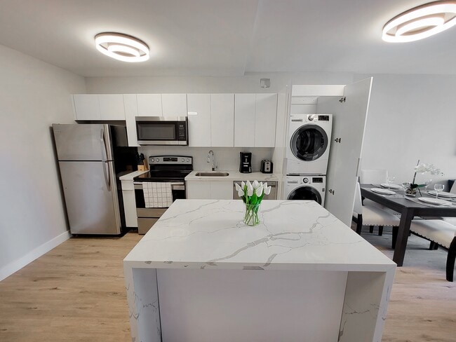 Photo - Aliro Apartments