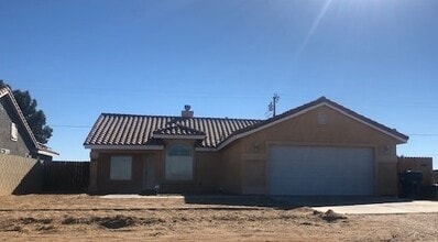 Building Photo - 9100 Evelyn Ave