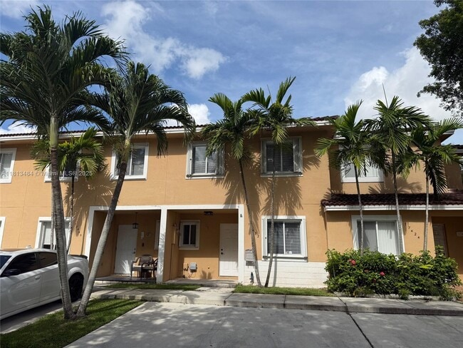 Building Photo - 17432 SW 140th Ct