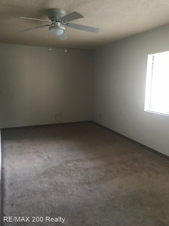 Building Photo - 3 br, 2 bath House - 5021 Natalie Street