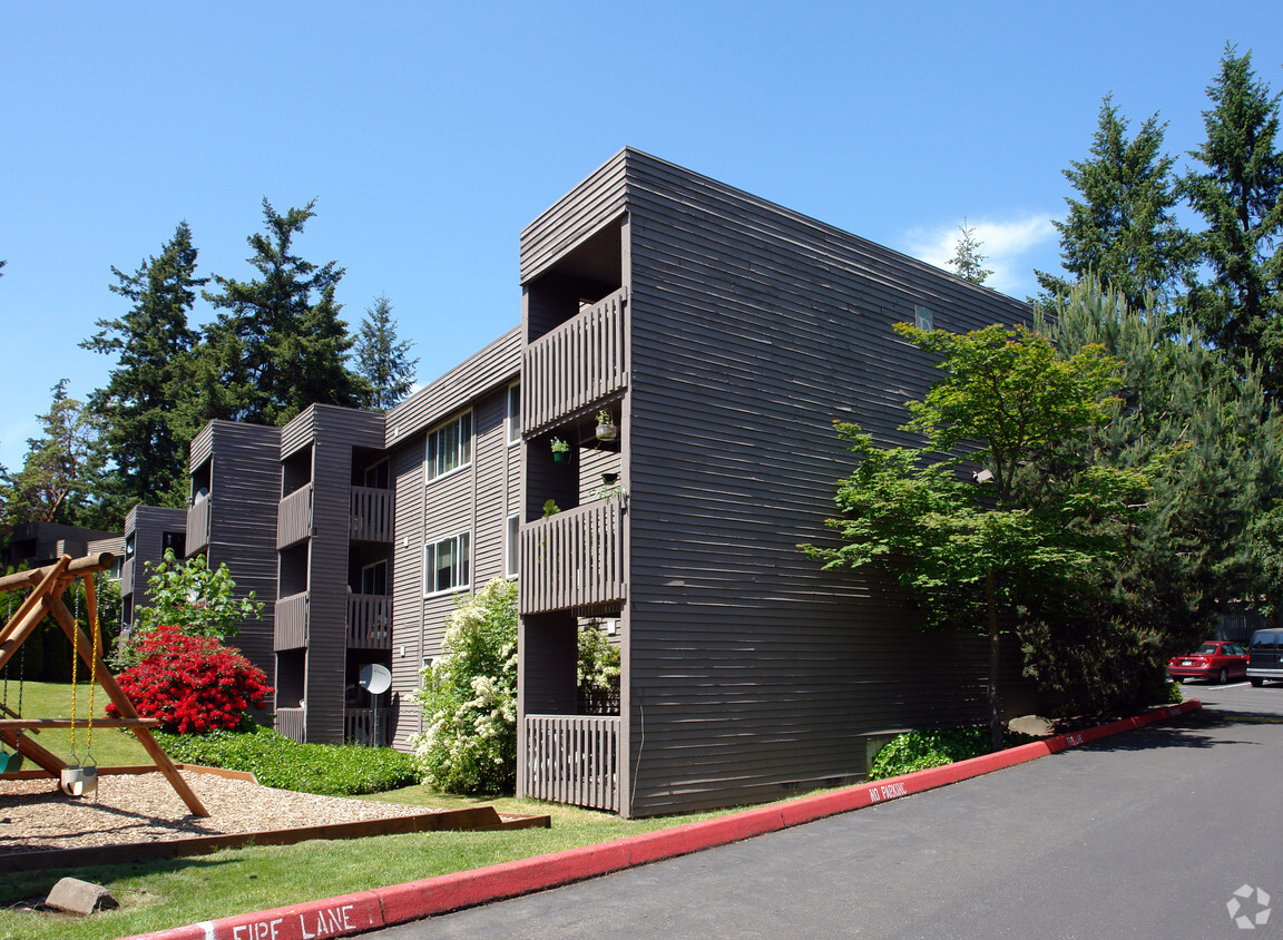 Glendale Apartments Apartments in Bellevue, WA