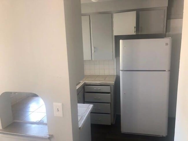 Building Photo - 2 Bedroom 1 Bathroom in East Denver Availa...