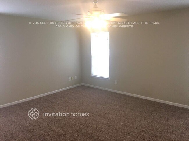 Foto del edificio - 1552 Summit Ridge Ln