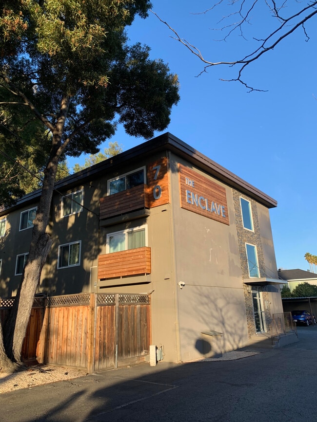 Building Photo - The Enclave at Lodato
