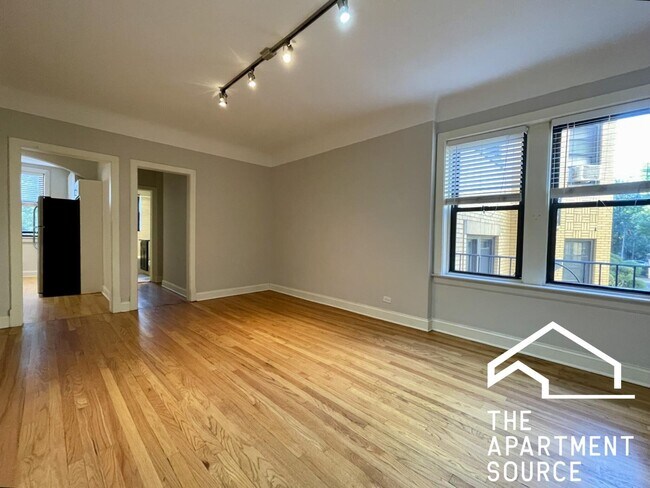 Foto del edificio - 2321 N Rockwell St