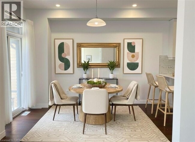 Building Photo - 30 Times Square Blvd