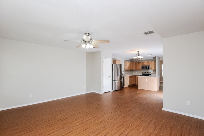 Building Photo - 2325 Northway