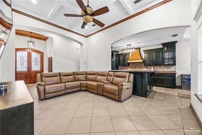 Foto del edificio - 29 Sun Chase St