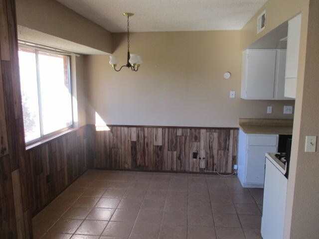 Building Photo - 1511 Bert Green Dr