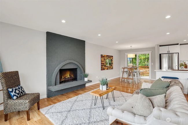 Photo - 1652 Index Ave SE House