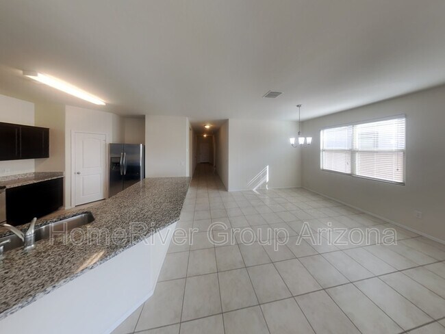 Building Photo - 25361 W Maldonado Ct