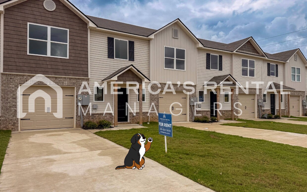 Foto principal - New Construction Townhouse for Rent in Lin...