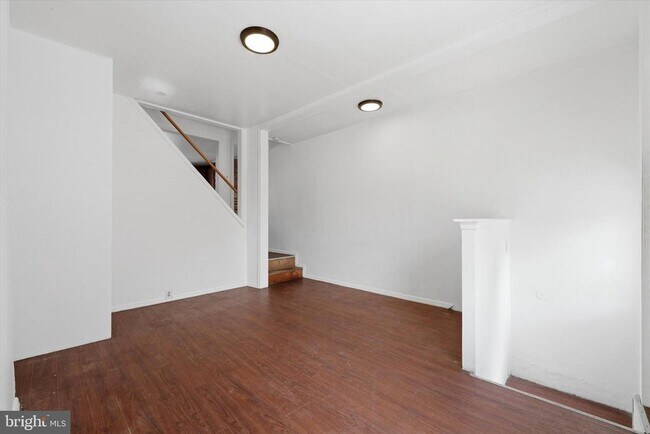 Foto del edificio - 525 Morse St