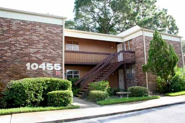 Foto del edificio - 10455 Carrollbrook Ct