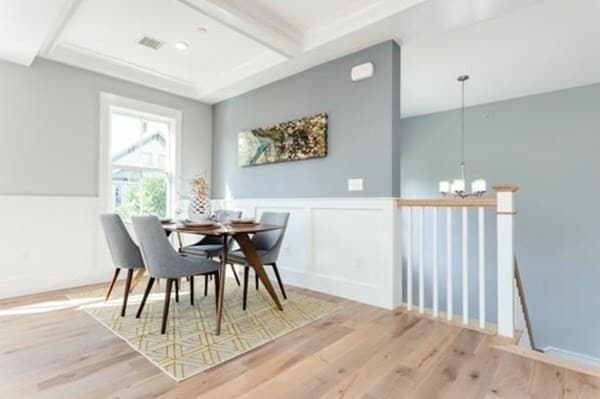 Building Photo - 132 Perkins St