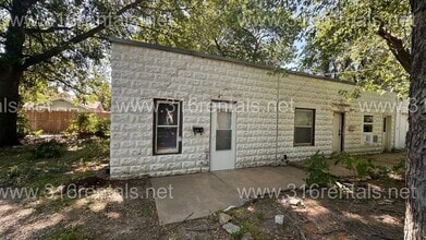Building Photo - 407 N Clayton Ave