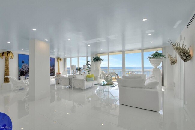 Foto del edificio - 1 br, 2 bath Condo - 2780 S Ocean Blvd Apt...
