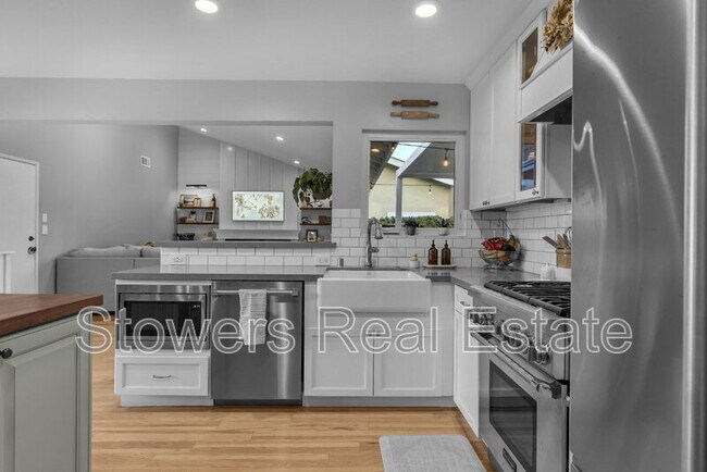 Building Photo - 1087 Lehigh Valley Cir