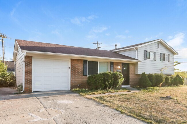 Foto del edificio - 4807 Warminster Dr