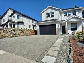 Building Photo - 6900 Blanchard Rd