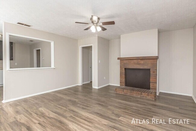 Foto del edificio - 280 Garnett Ridge Dr
