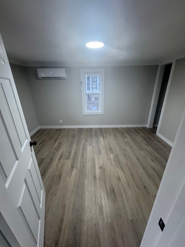 Building Photo - 201 Adams